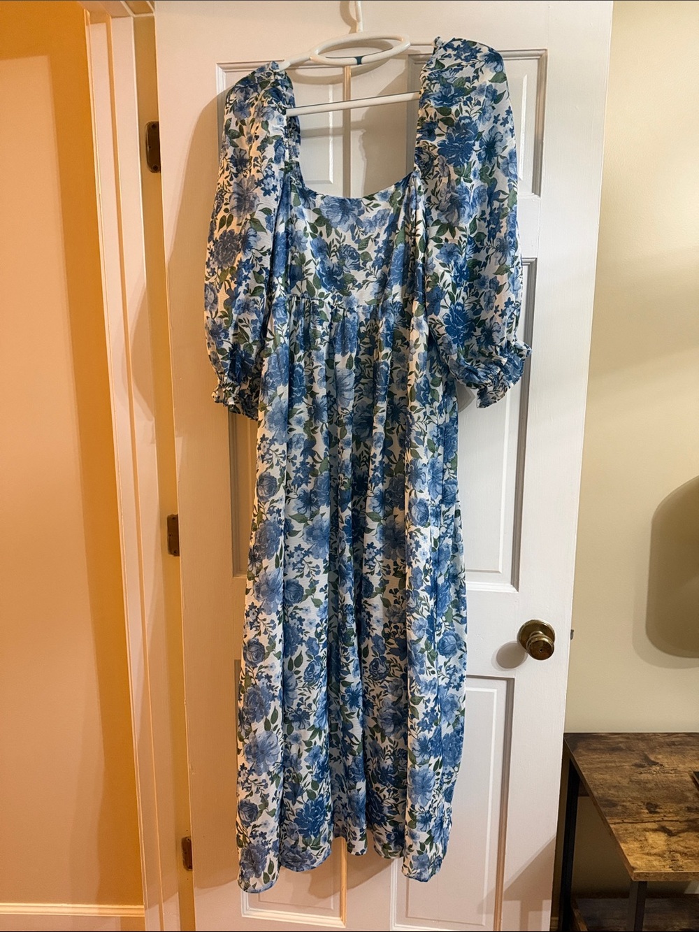 ARULA Blue and White Floral Maxi Dress with Puff Sleeves